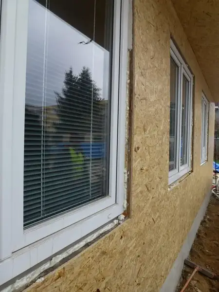 Realizace zateplení fasády admin.budovy Kladno