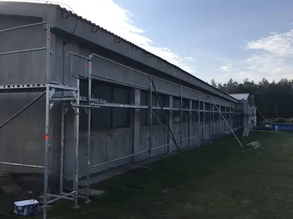 Rekonstrukce fasády garáží Kladno