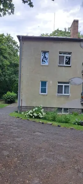 Rekonstrukce fasády Huťská Kladno — fotografie 2