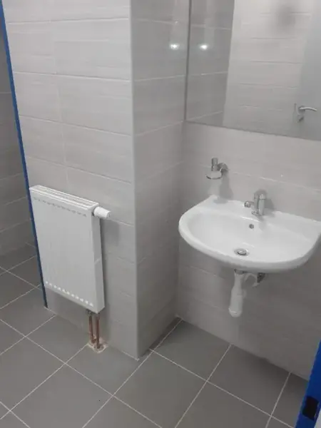 Rekonstrukce laboratoří Kladno — fotografie 17