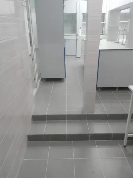 Rekonstrukce laboratoří Kladno — fotografie 21