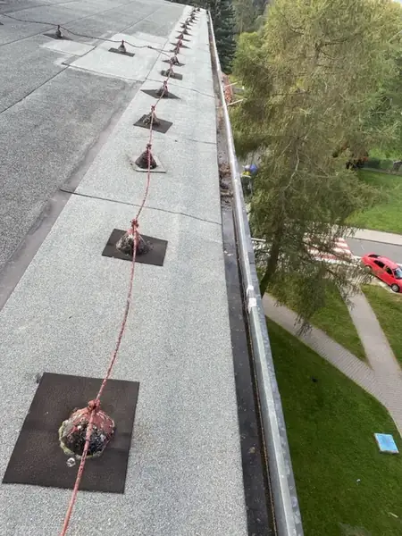 Rekonstrukce střešního pláště PUR systém Moskevská, Kladno — fotografie 6