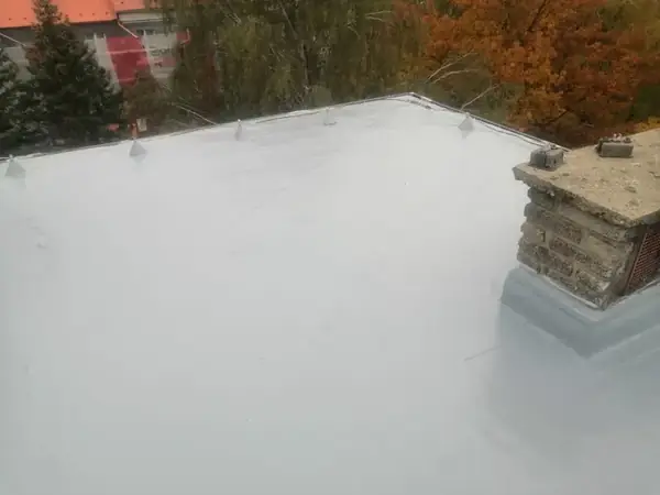 Rekonstrukce střešního pláště PUR systém Moskevská, Kladno — fotografie 22