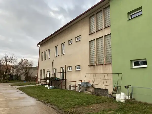 Zateplení budovy a kompletní rekonstrukce střechy ČZÚ Červený Újezd