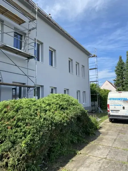 Zateplení budovy a kompletní rekonstrukce střechy ČZÚ Červený Újezd — fotografie 40