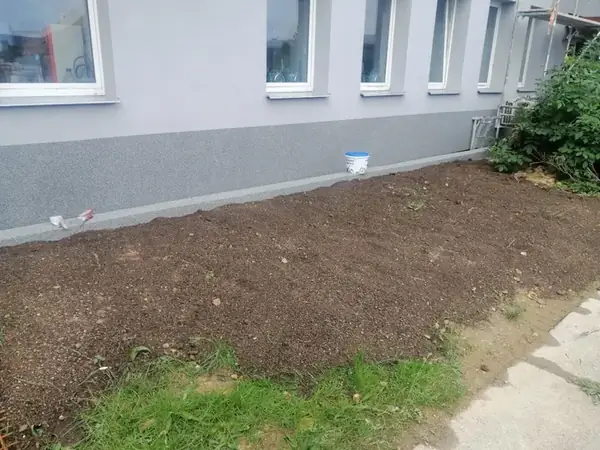 Zateplení budovy a kompletní rekonstrukce střechy ČZÚ Červený Újezd — fotografie 41