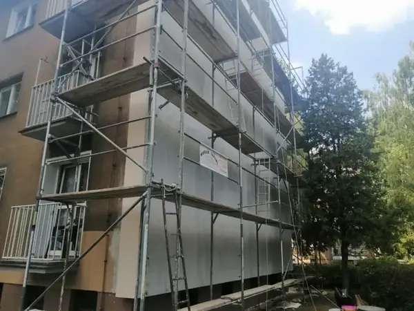 ZATEPLENÍ BYTOVÉHO DOMU KLADNO — fotografie 10