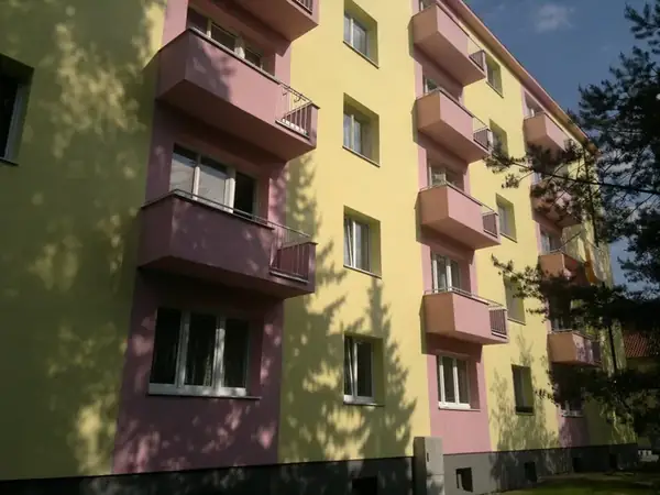 Zateplení panelového domu Kladno Moskevská — fotografie 2