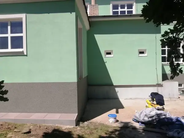 ZATEPLENÍ PROVOZNÍ BUDOVY STOCHOV — fotografie 8