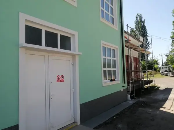 ZATEPLENÍ PROVOZNÍ BUDOVY STOCHOV — fotografie 14