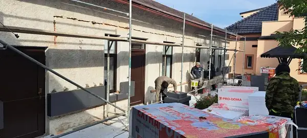 Zateplení rodinného domu včetně kompletní rekonstrukce střechy, Libušín — fotografie 5